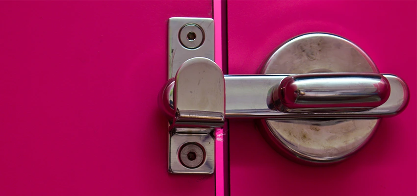 Childproof Gate Lock in Ventura, California