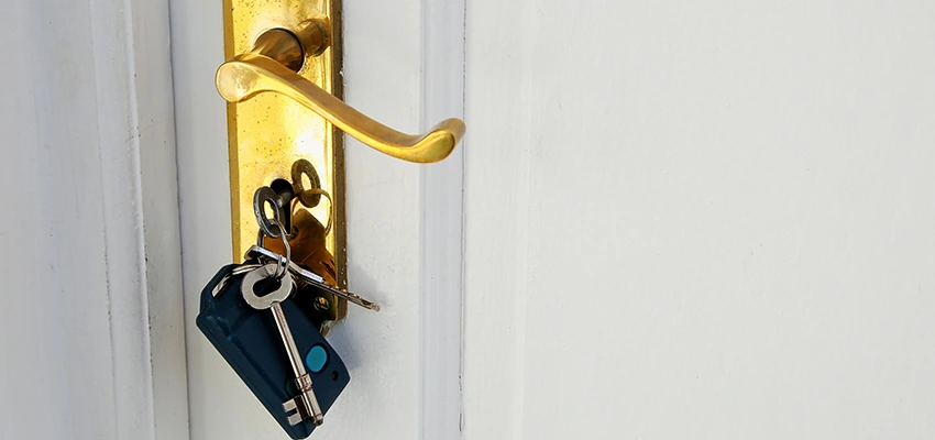 Broken Door Key Extraction in Ventura, CA